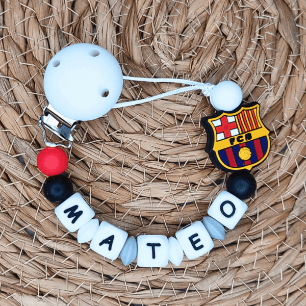 chupetero-mateo-barcelona-clip-bebe