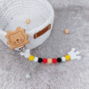 cadena-cochecito-leon-madera-silicona-colores-blanco-rojo