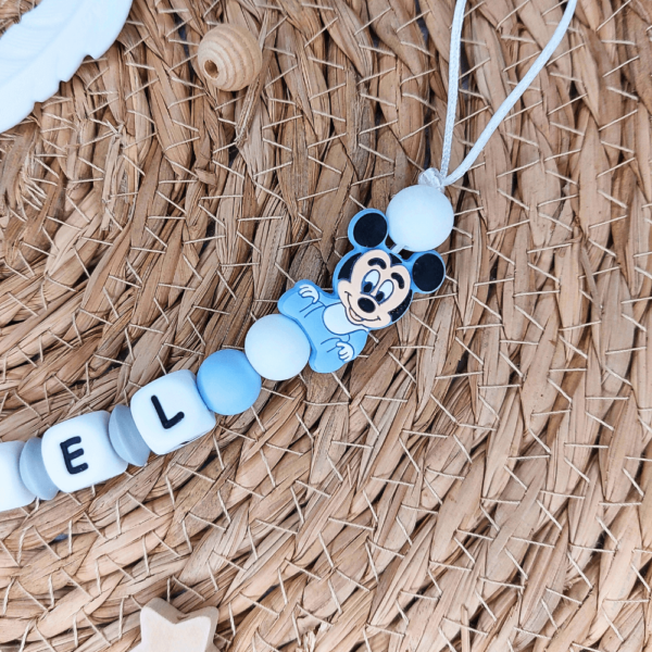 detalle-chupetero-personalizado-mickey-bebe-joel-silicona