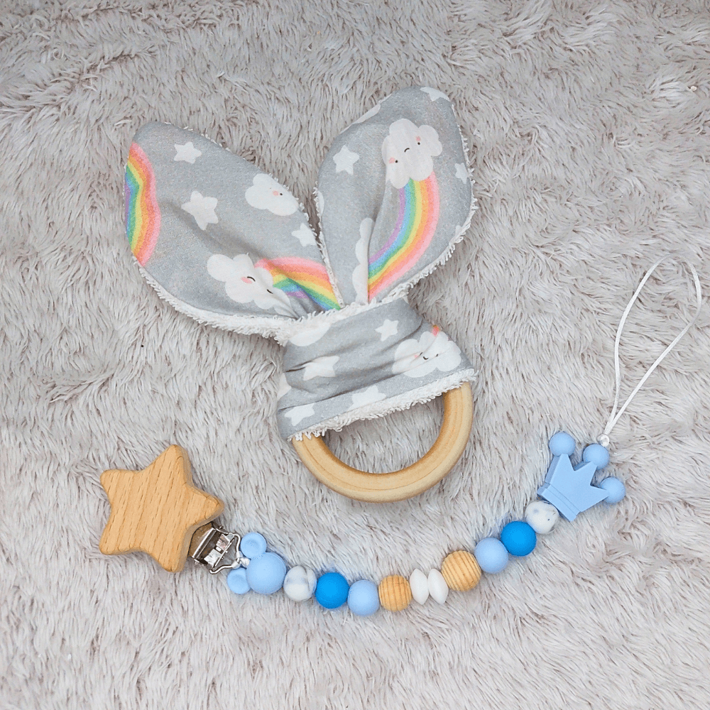 mordedor-tela-arcoiris-chupetero-estrella-corona-azul