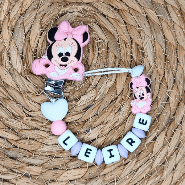 sujetachupetes-minnie-mouse-personalizado-leire-rosa-corazon